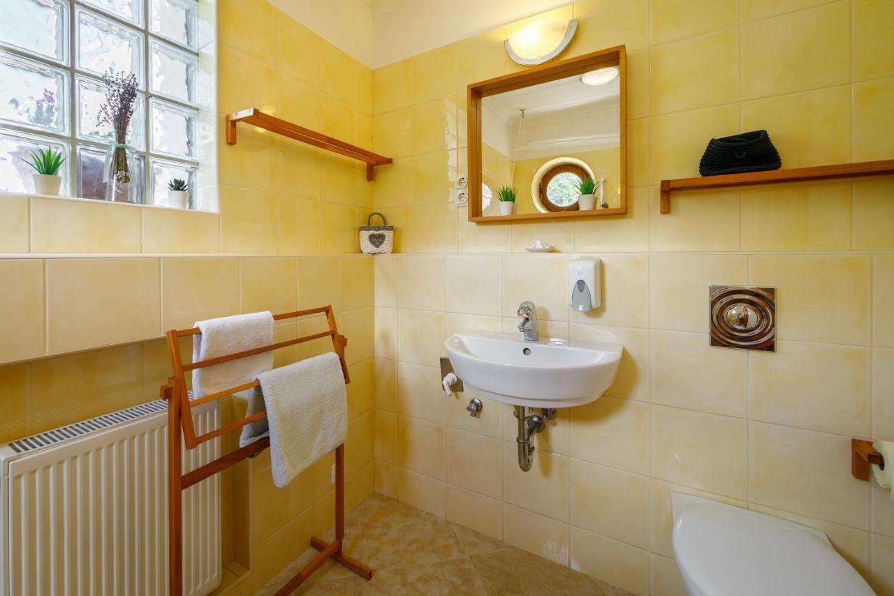 באלאטונפורד Villa Muzsa Deluxe מראה חיצוני תמונה