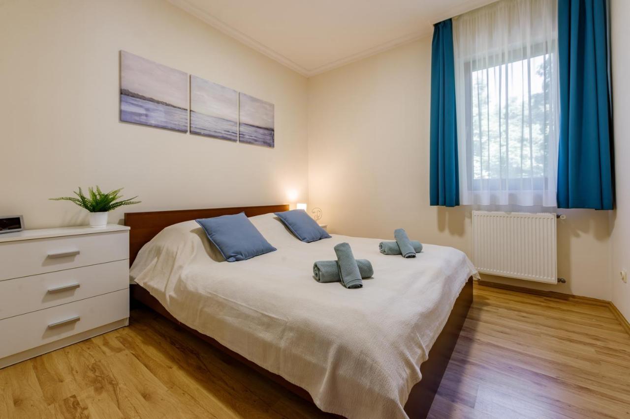 באלאטונפורד Villa Muzsa Deluxe מראה חיצוני תמונה
